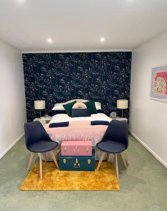 Centre Of Town House 3 Bedrooms Sleeps 5 And Infant Free Onsite Parking 2 Cars Holiday home King's Lynn